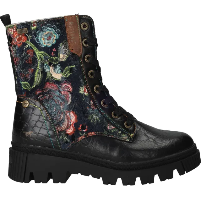 Mustang veterboots hoog zwart