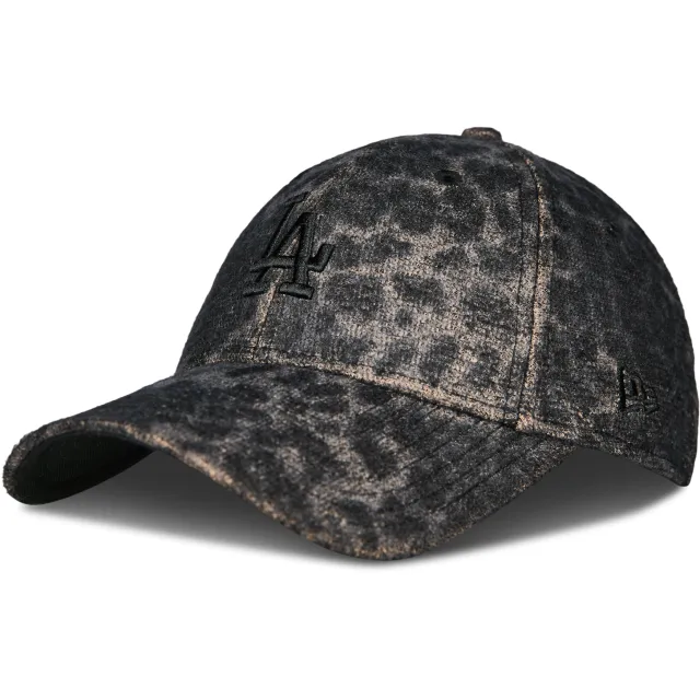 New Era 9Forty pet zwart luipaardprint