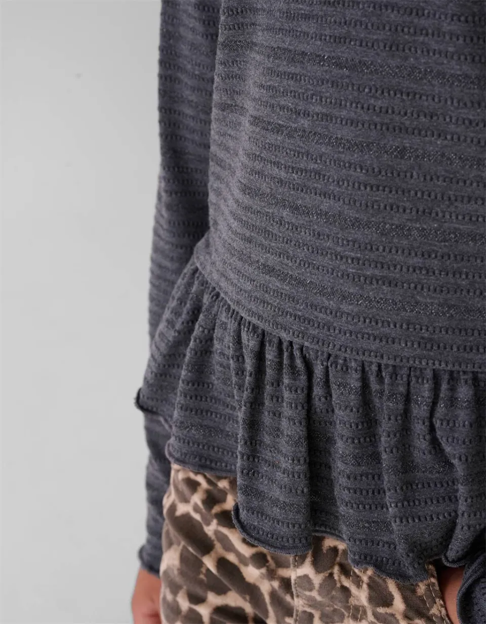 Shoeby gestreepte top met peplum grijs, foto 7