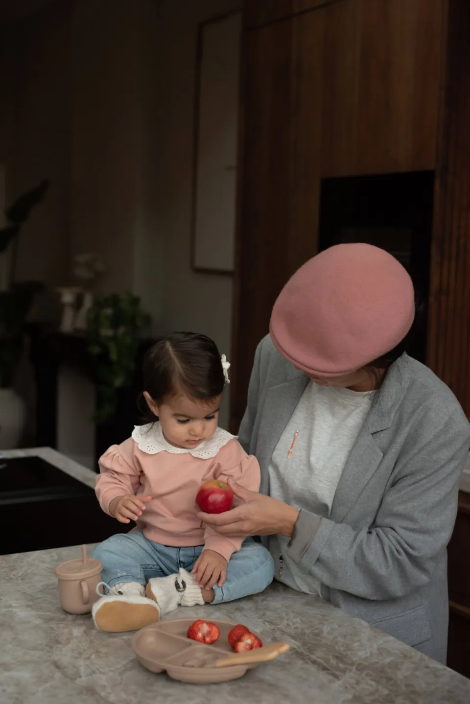 Dirkje rechtvallende sweater met broderie - roze, foto 4