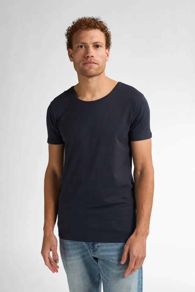 Petrol Industries Body Fit t-shirt donkerblauw