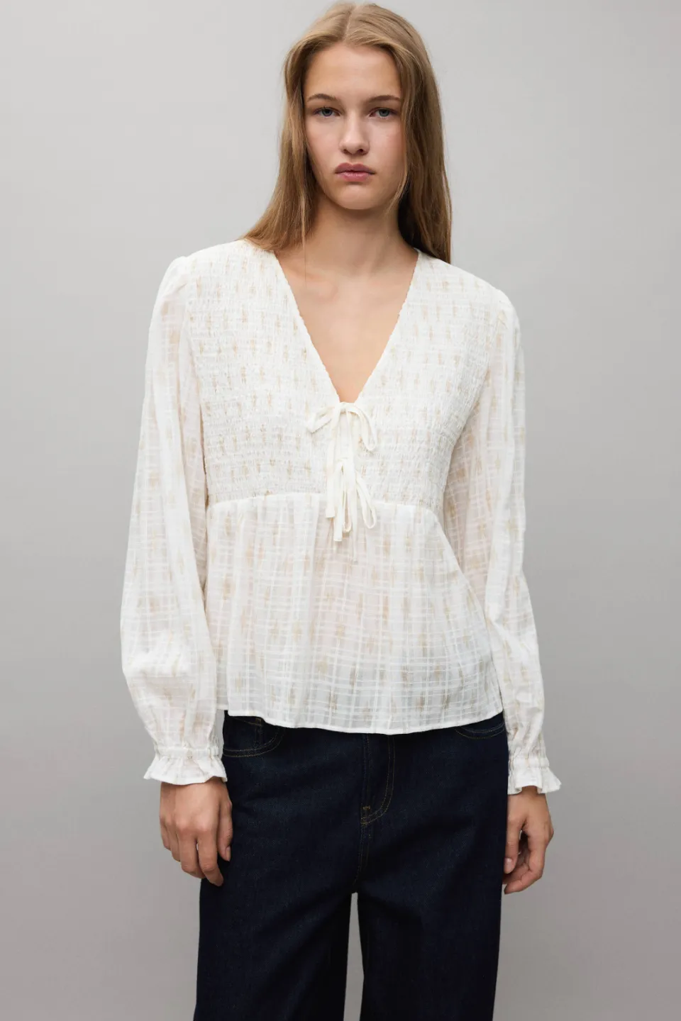Mango Teen blouse met smockwerk wit, foto 3