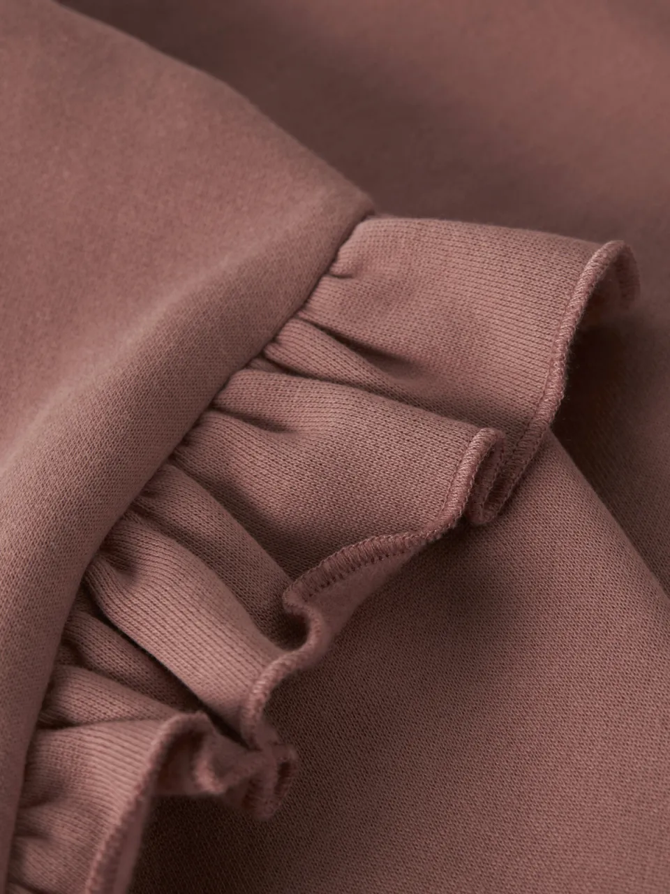 Lil' Atelier MINI rechtvallende sweater met ruches - oudroze, foto 4