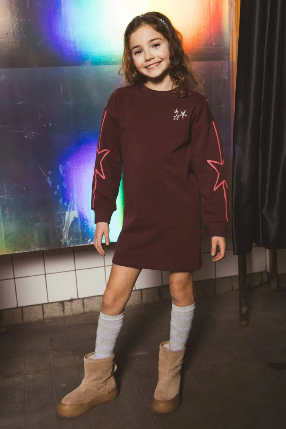 TYGO & vito Daisy midi sweatjurk met sterren donkerrood, foto 5