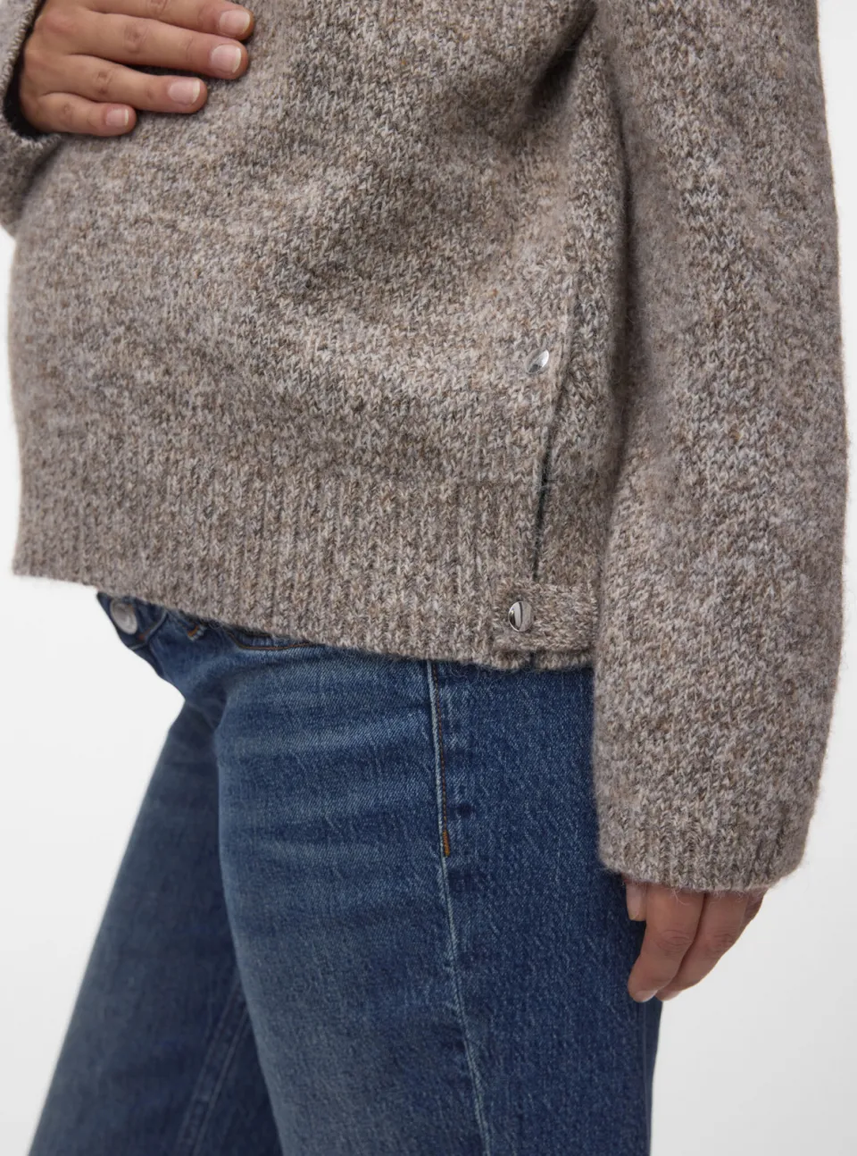 Vero Moda MATERNITY gebreide zwangerschapstrui met split, melée en wol - lichtbruin, foto 5