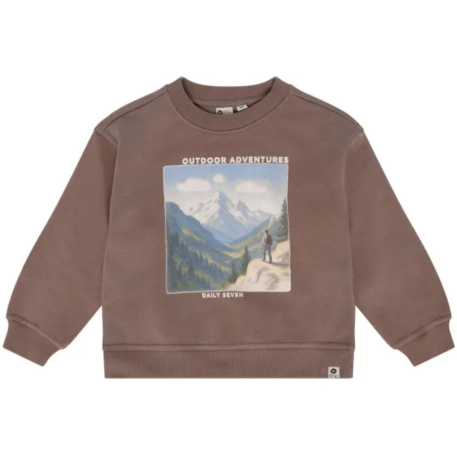 Daily7 oversized sweater met print - bruin