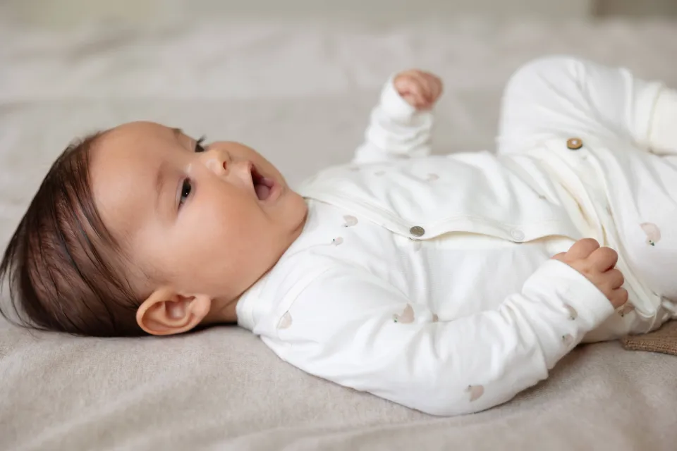 Noppies baby longsleeve ecru met all-over print, foto 6