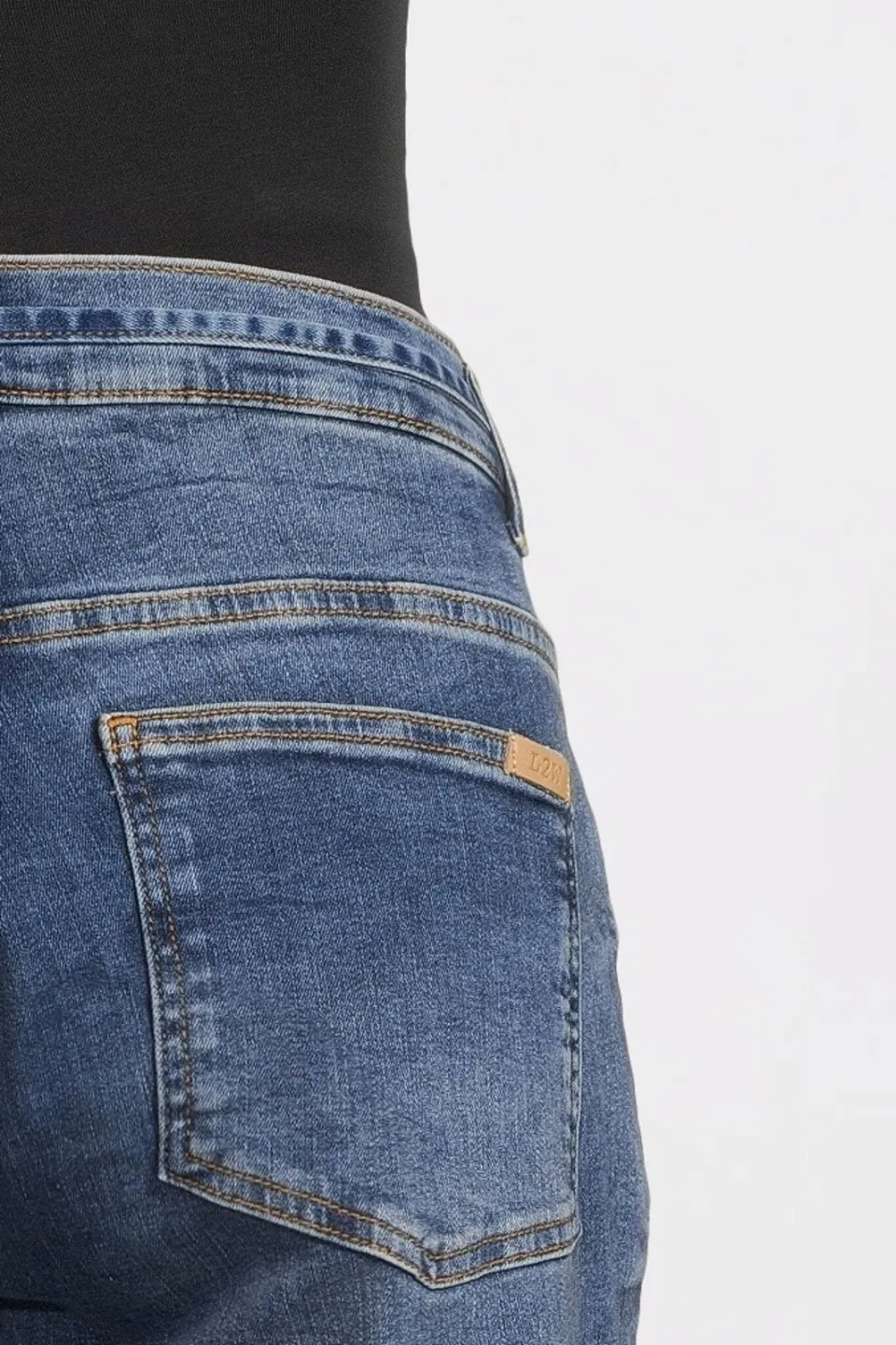 LOVE2WAIT zwangerschaps tapered jeans medium blue denim, foto 5