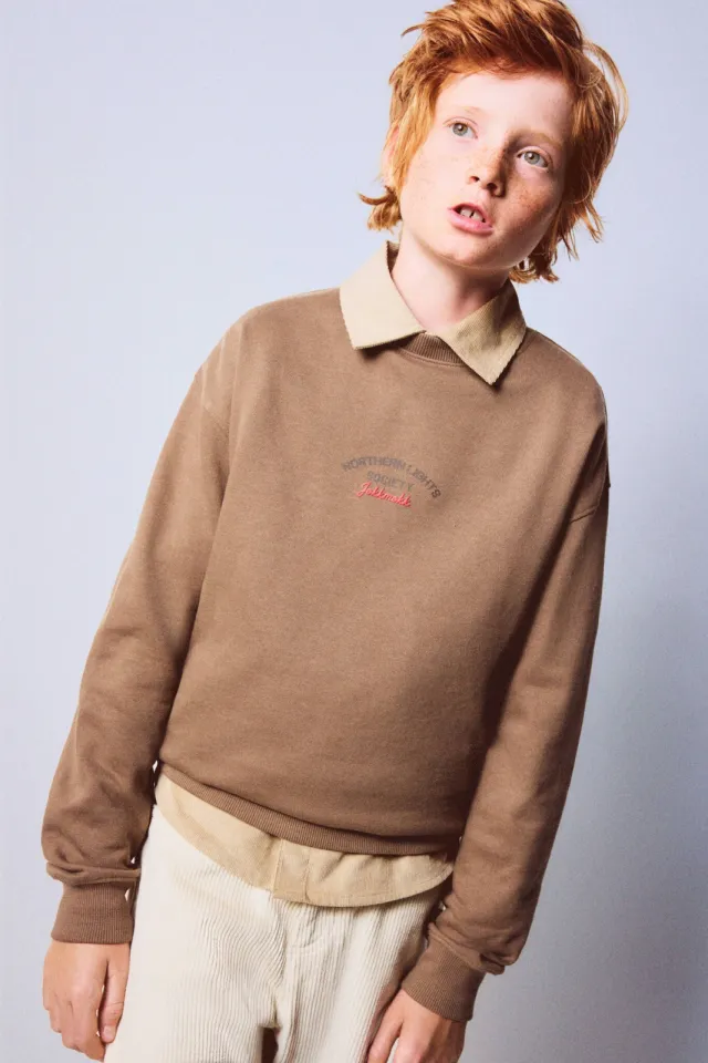 Mango Kids sweater met backprint - bruin