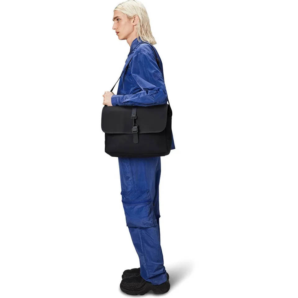 Rains schoudertas Messenger Bag W3 zwart, foto 2