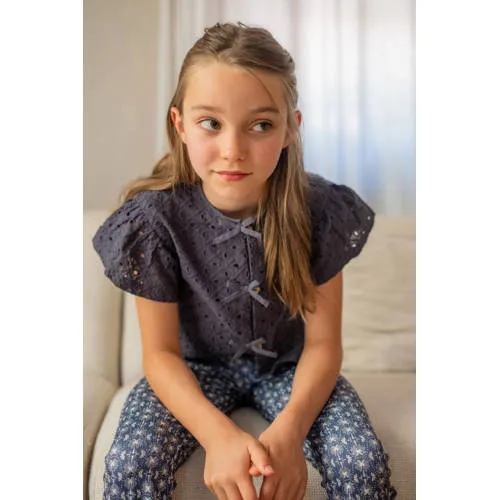 Like Flo blouse donkerblauw broderie
