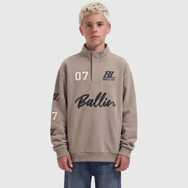 Ballin boxy sweater met backprint en tekst - taupe