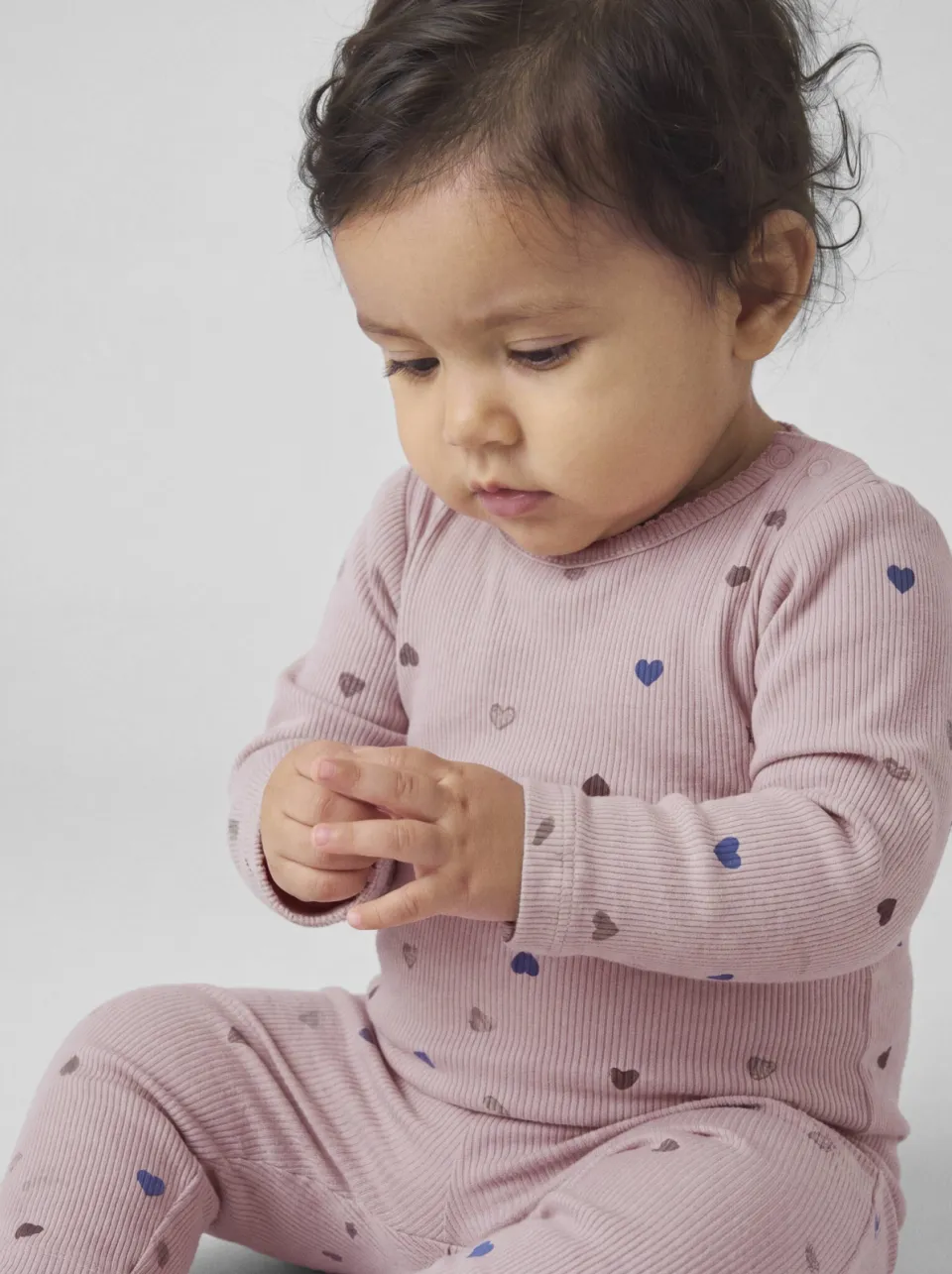 NAME IT BABY gebreide romper met hartjes - lila