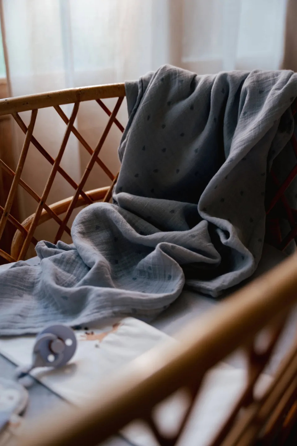 Little Dutch hydrofiele swaddle doek Pure Denim Blue blauw, foto 3