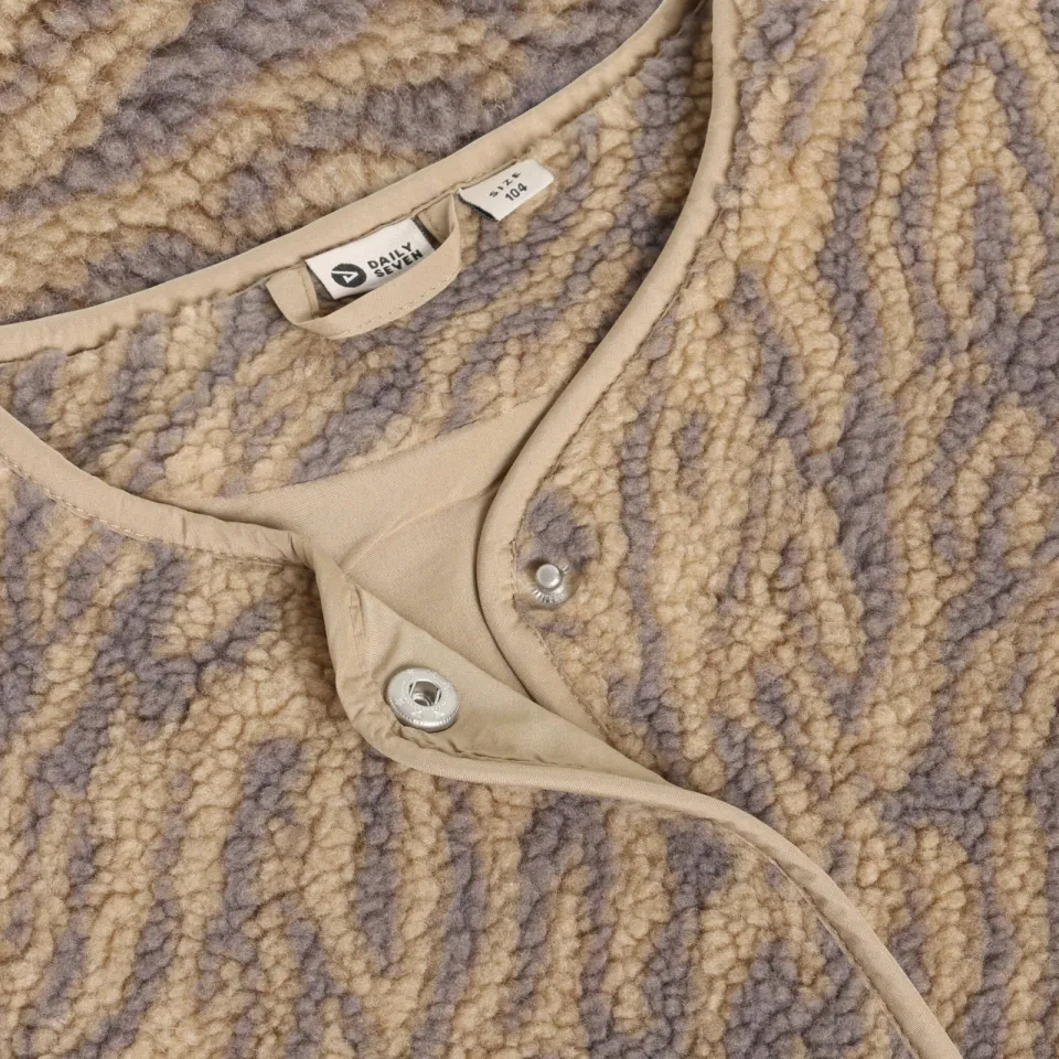 Daily7 teddy rechtvallend gilet met dierenprint - zand, foto 5