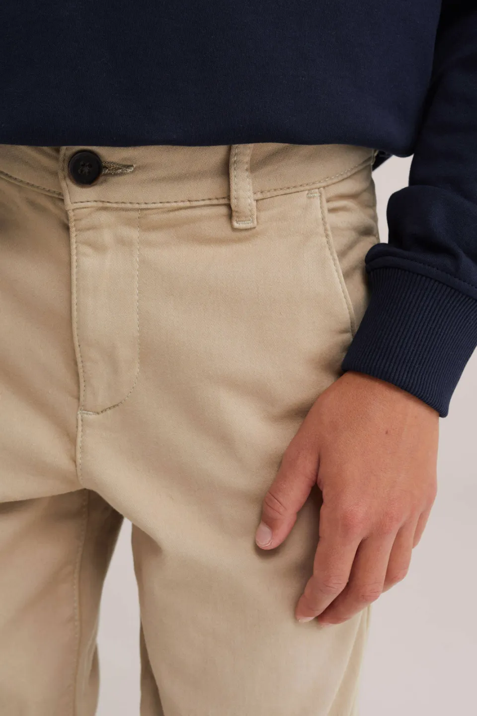 WE Fashion slim chino kaki, foto 5