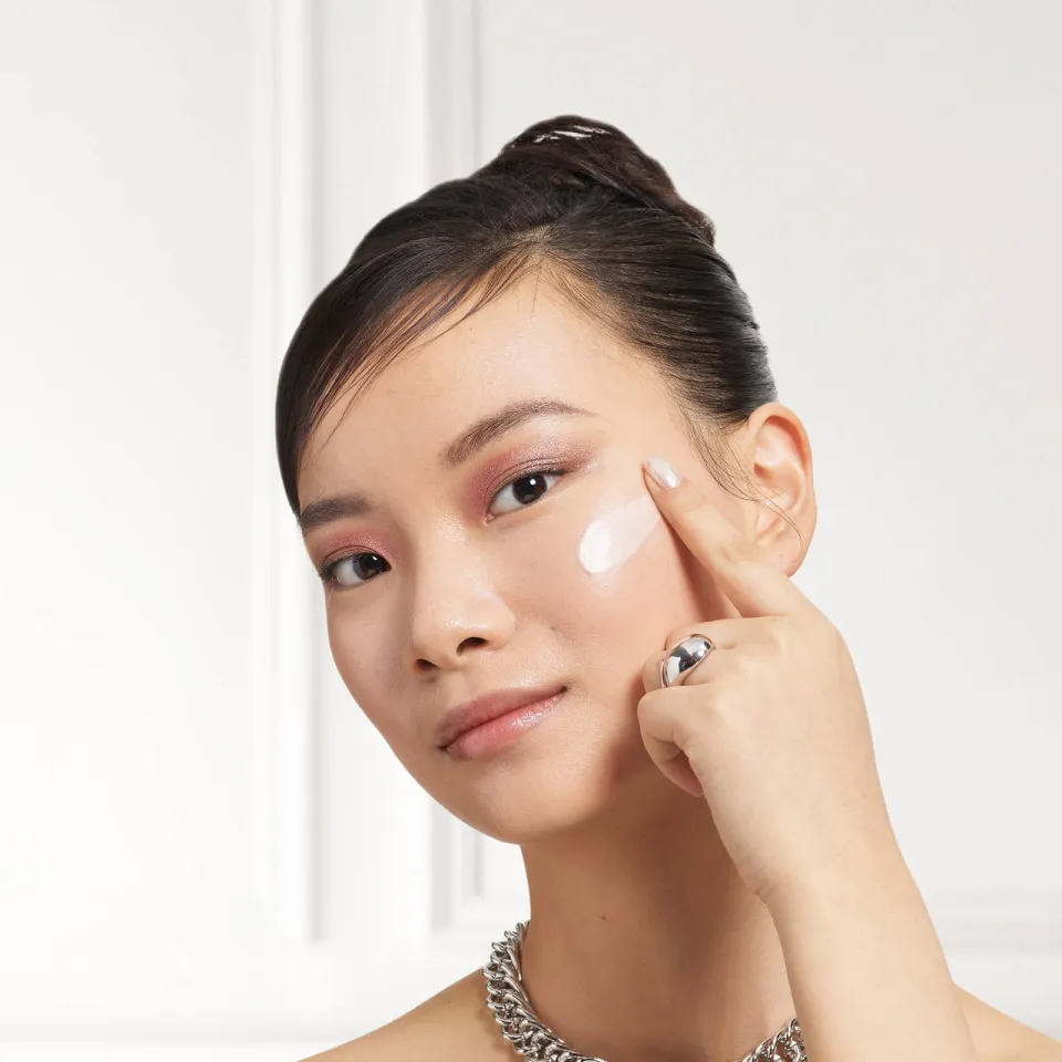 L'oréal Paris Lumi Glotion highlighter 901 fair glow, foto 7