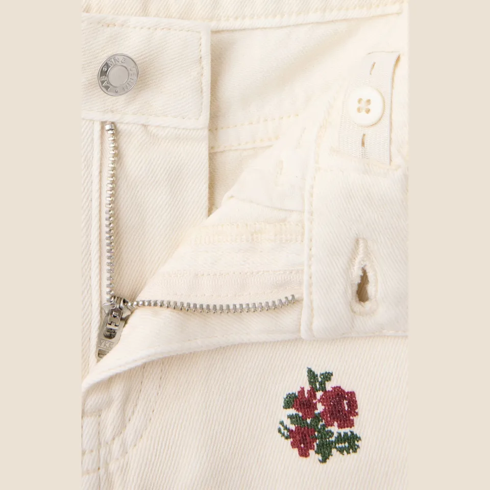 Mango Kids regular waist wide leg gebloemde jeans met borduursels - ecru/rood, foto 4
