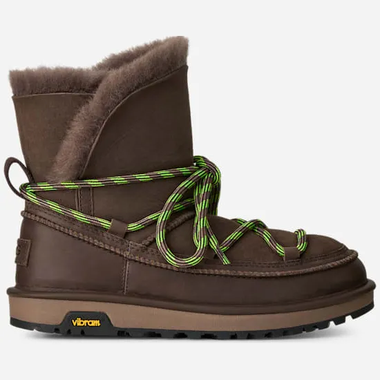 Ugg Classic Tread-laars in Dusted Cocoa, Wol