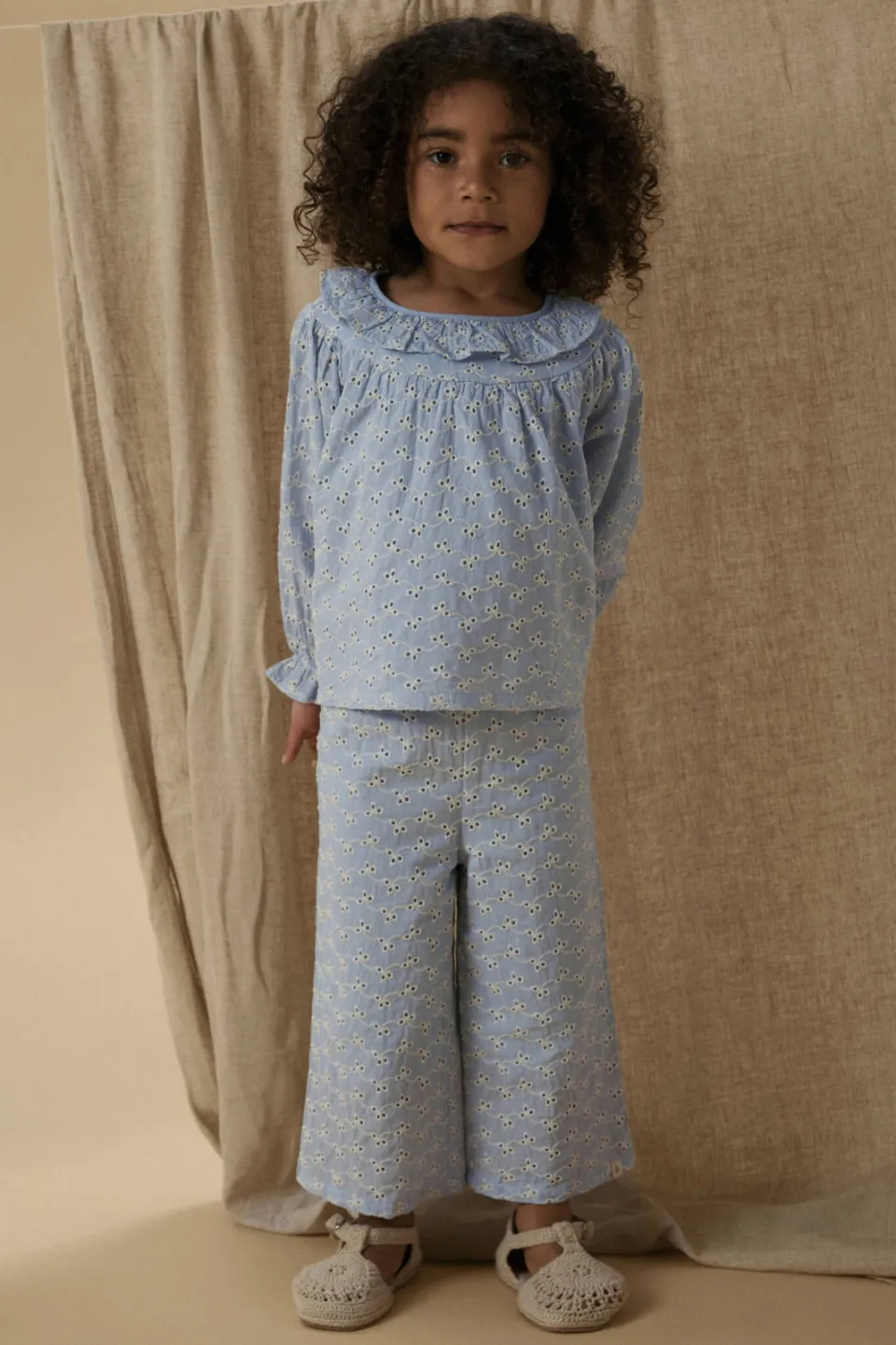 Lil' Atelier MINI straight broek blauw broderie, foto 6