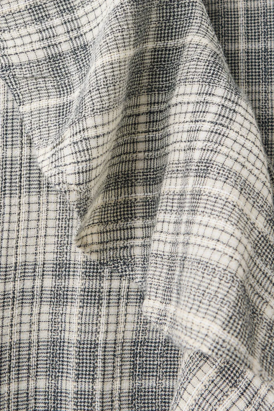Mango Teen rechtvallende geruite blousetop met ruches beige/wit/zwart, foto 8