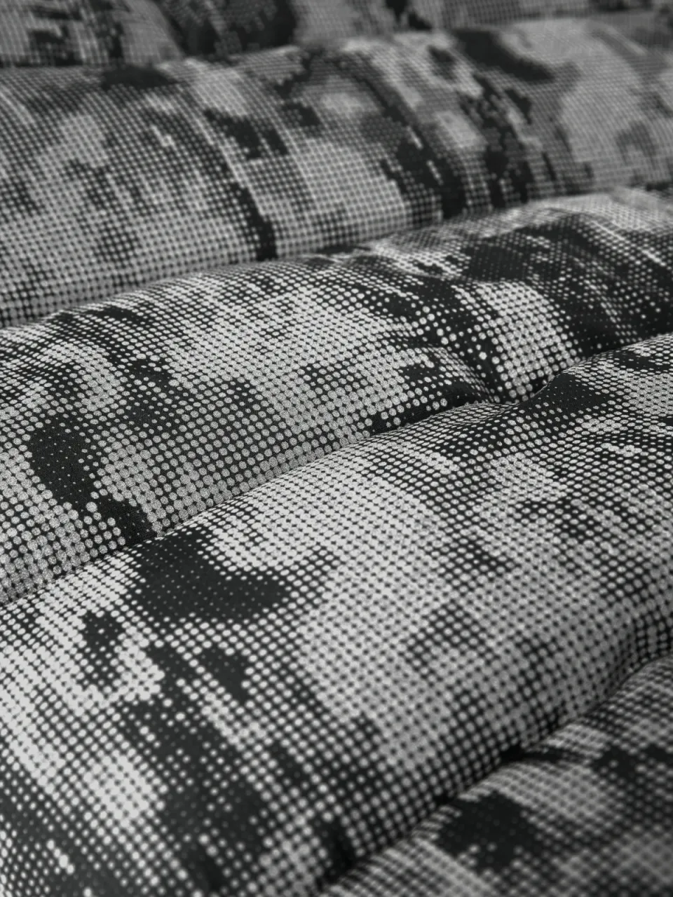 NAME IT gewatteerde winterjas camouflage zwart, foto 5