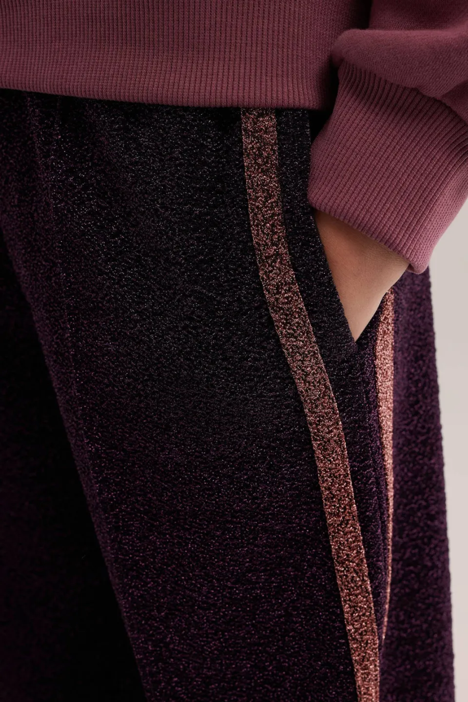 WE Fashion loose fit casual broek met glitters paars, foto 5