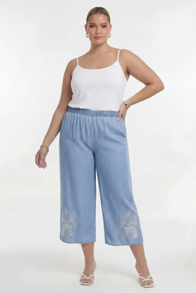 Yoek Sweet broek lichtblauw Light blue denim