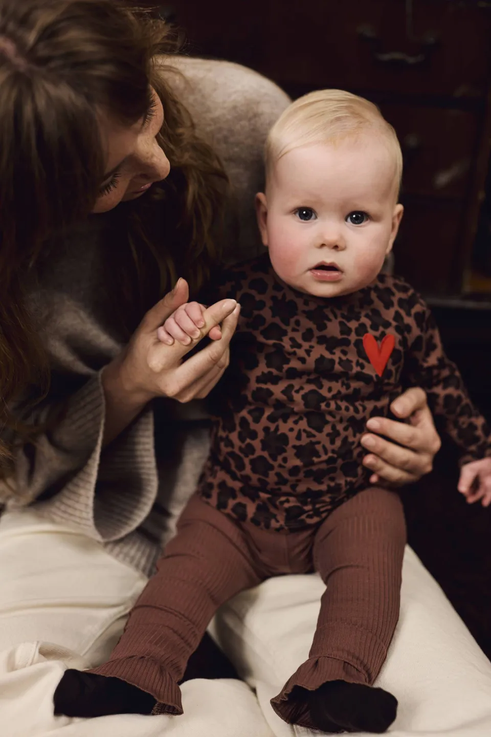 Z8 Millie newborn legging met ruches bruin, foto 7
