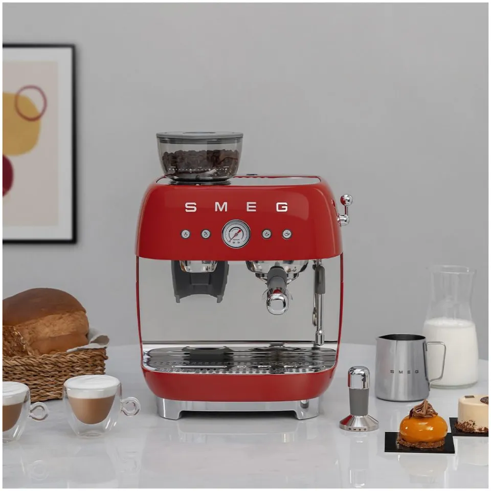 Smeg EGF03RDEU espressomachine rood, foto 4