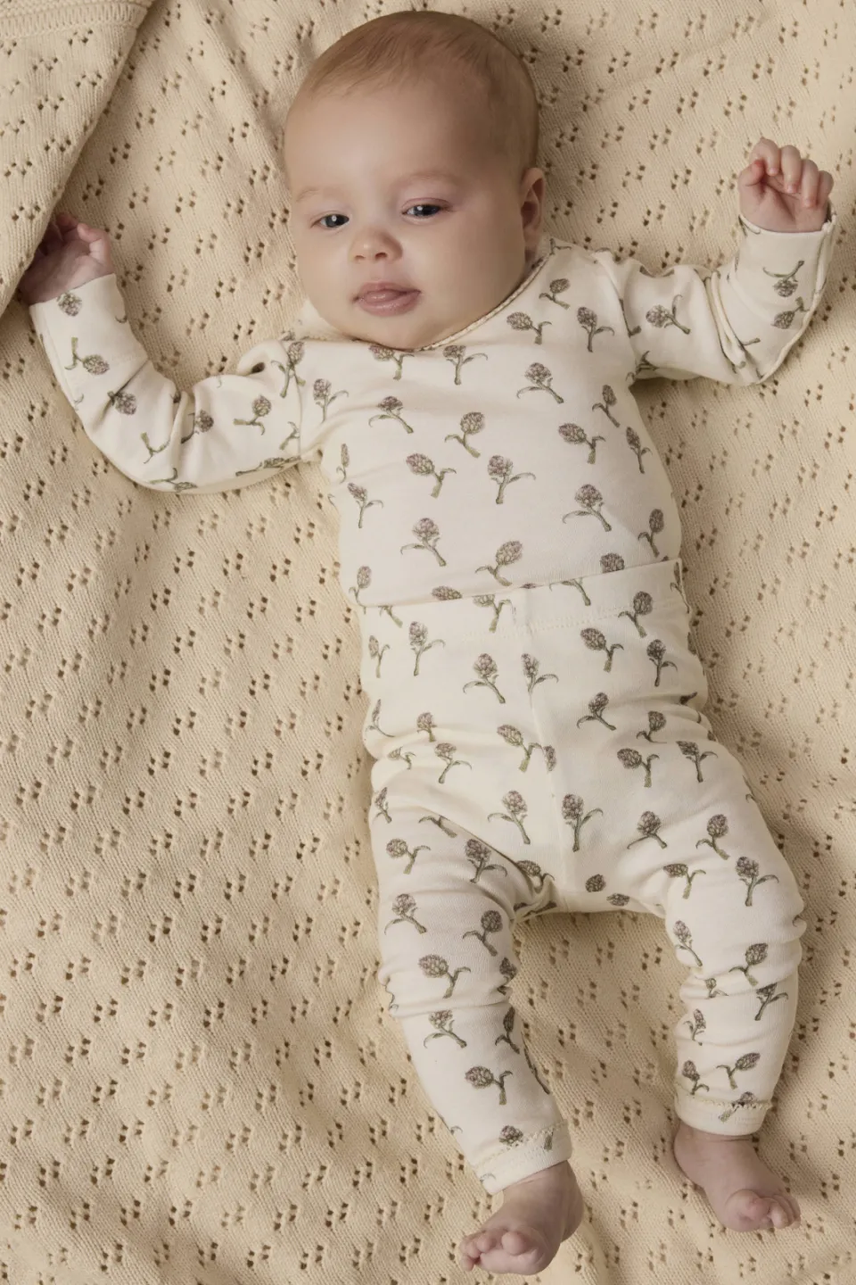 Lil' Atelier BABY gebloemde legging ecru