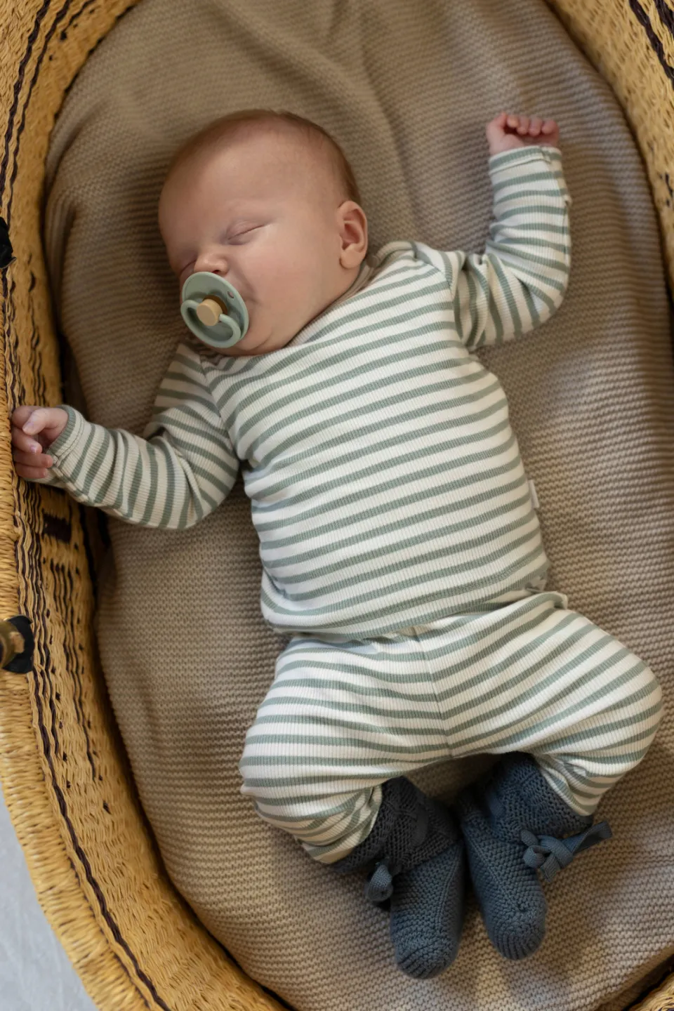 Noppies baby gestreepte longsleeve ronde hals groen/ecru