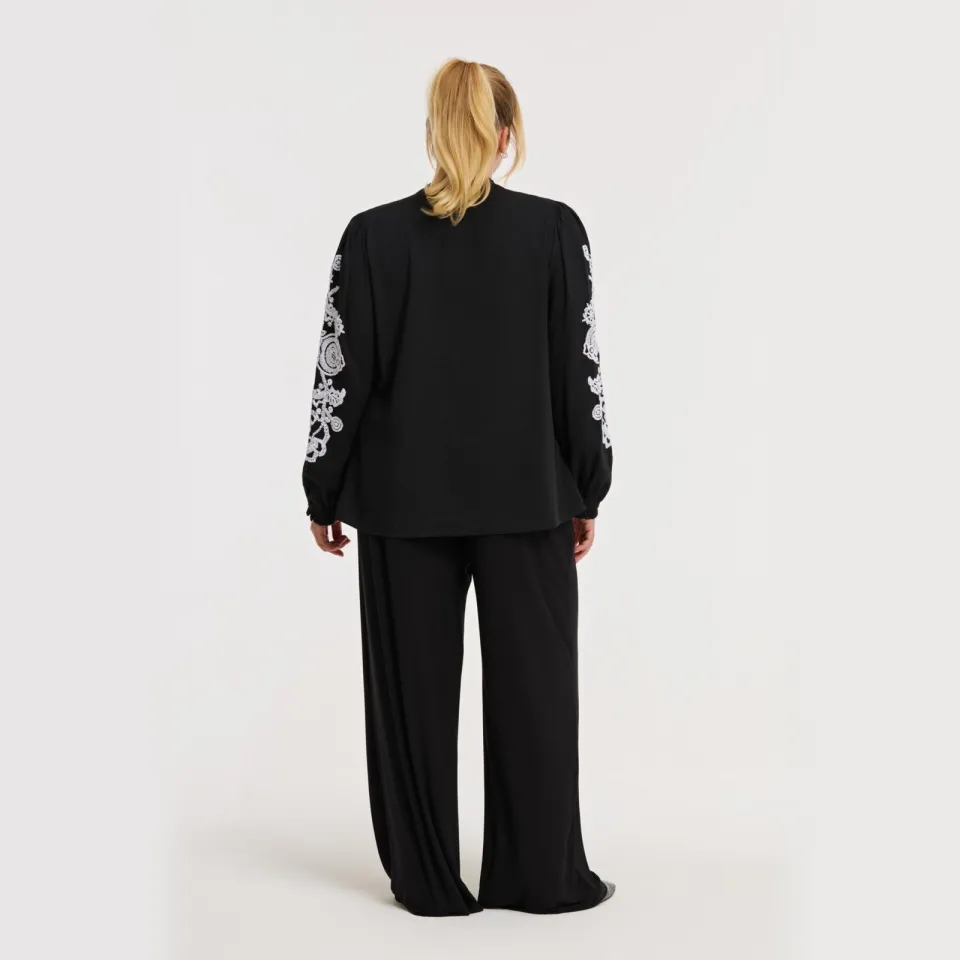 Yoek Twill blouse zwart, foto 3