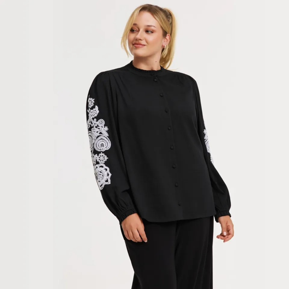Yoek Twill blouse zwart, foto 4