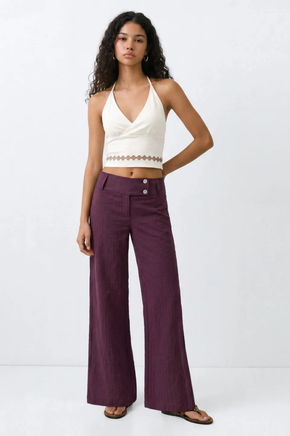 Mango cropped haltertop met borduursels wit