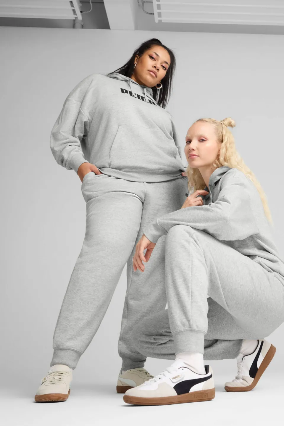 Puma ESS No. 1 Logo joggingbroek grijs, foto 3