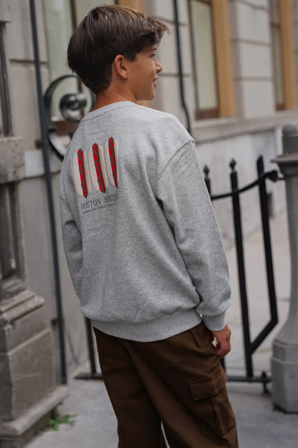 Like Flo rechtvallende sweater met backprint - grijs, foto 3