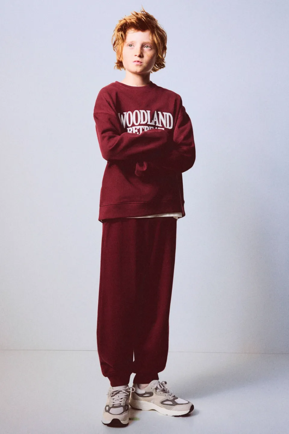 Mango Kids rechtvallende sweater met tekst - donkerrood, foto 4
