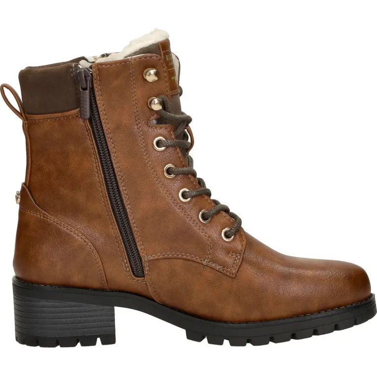 Mustang 1435603 veterlaarzen cognac