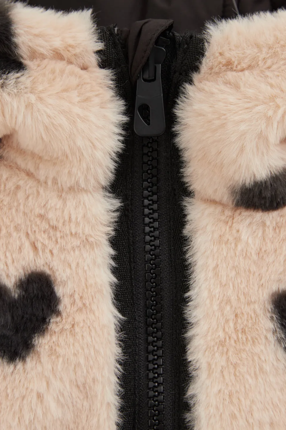 WE Fashion winterjas imitatiebont met hartjes zwar/offwhite, foto 7