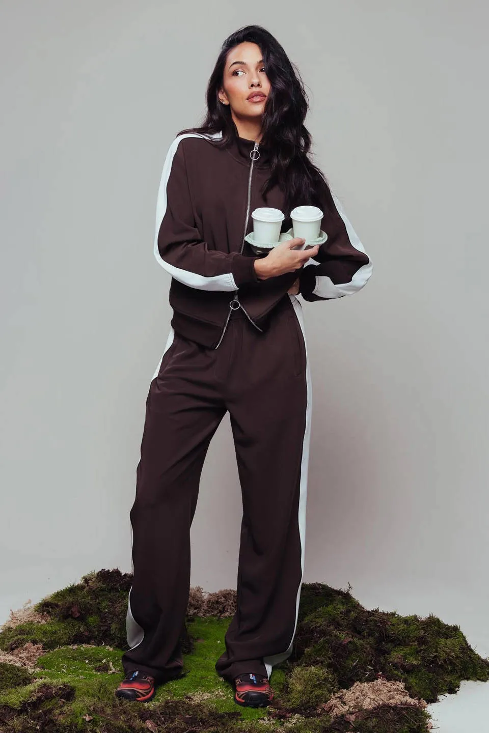 Catwalk Junkie wide leg broek - donkerbruin, foto 4