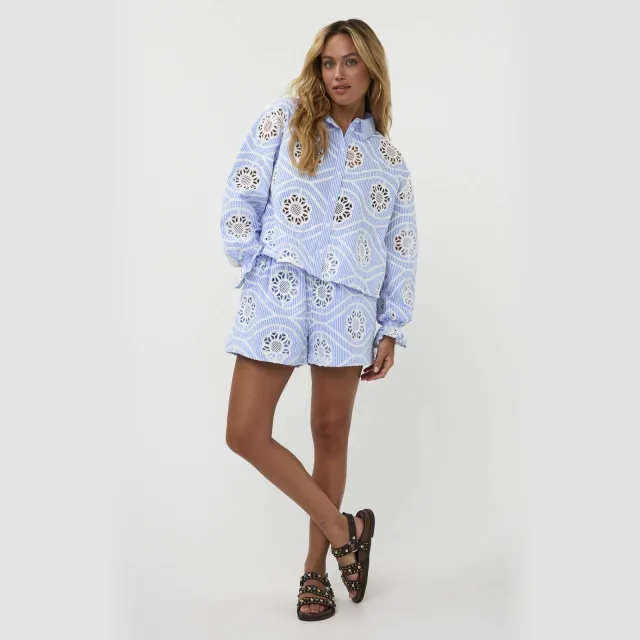AMAYA Amsterdam gestreepte blouse broderie lichtblauw