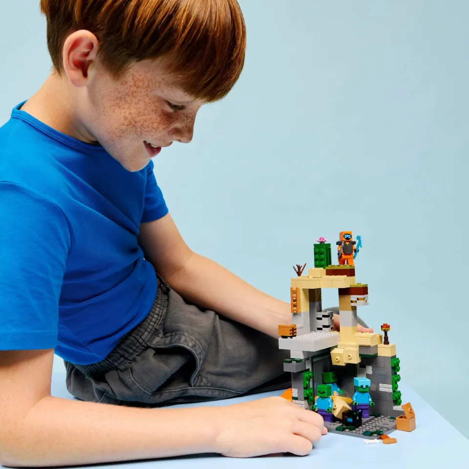 Lego Minecraft Zombiekerker Speelgoed voor Kinderen en Gamers 21587, foto 5