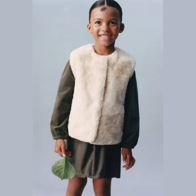 Mango Kids imitatiebont gilet - beige
