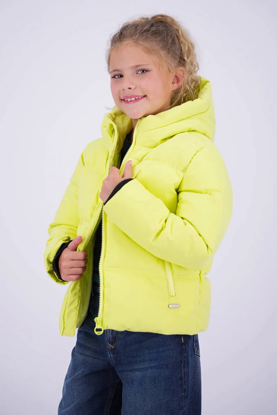 Vingino pufferjas licht limegroen, foto 5