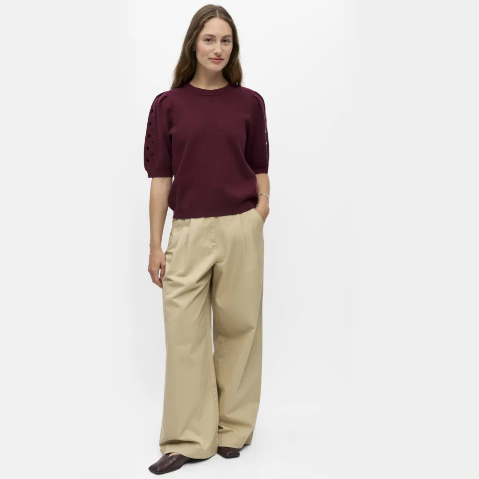 Object rechtvallende top met borduursels - donkerrood