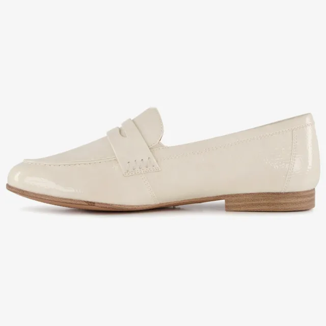 Tamaris dames loafers met lak ivoor
