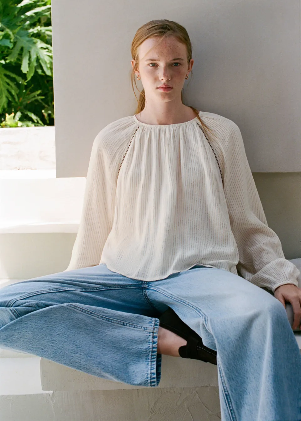 Mango gestreepte blouse met kraaltjes wit