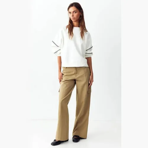 Mango TEEN sweater met borduursels - naturel wit/blauw, foto 2