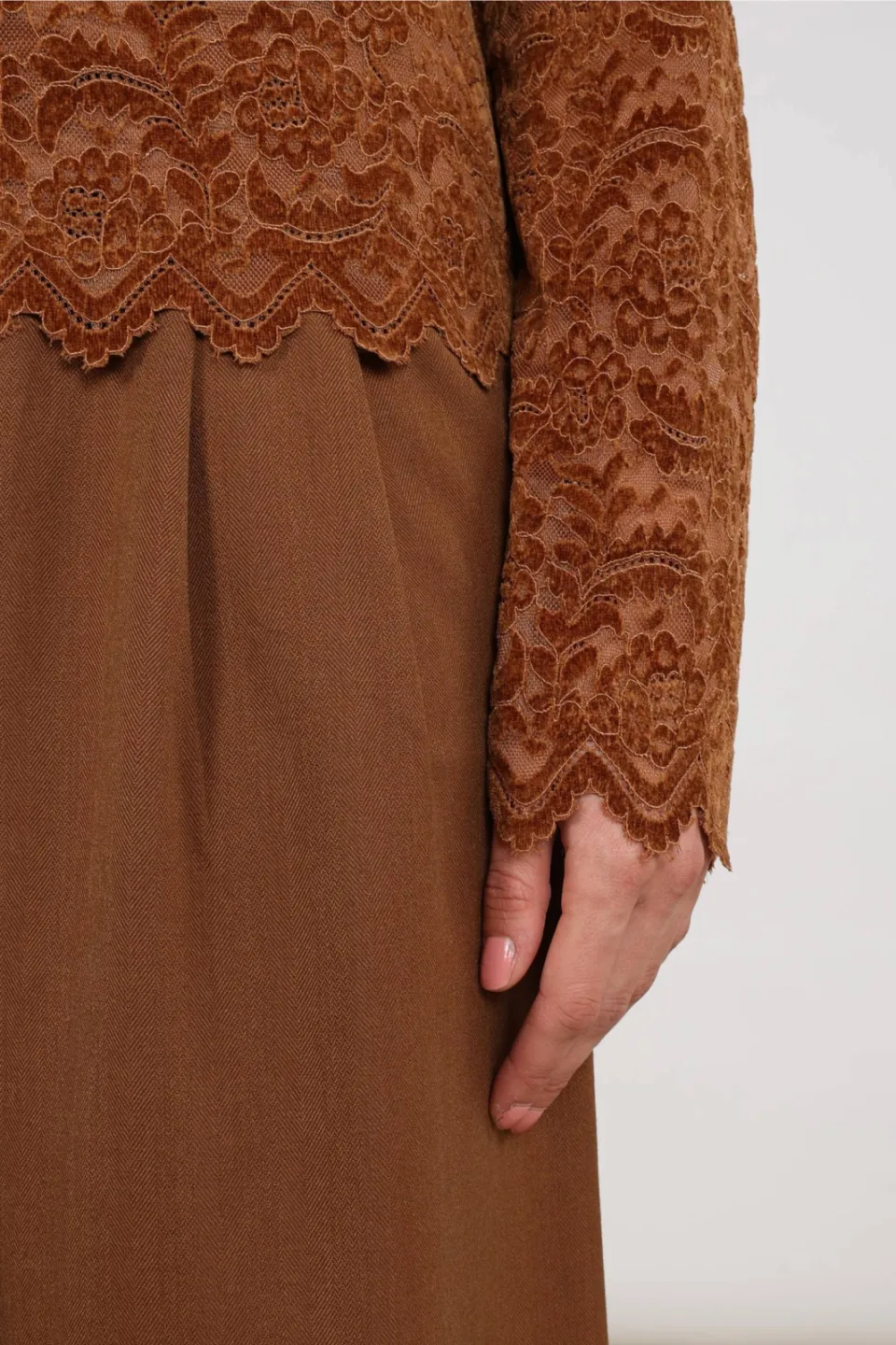 NUKUS Wies top lace bruin, foto 7